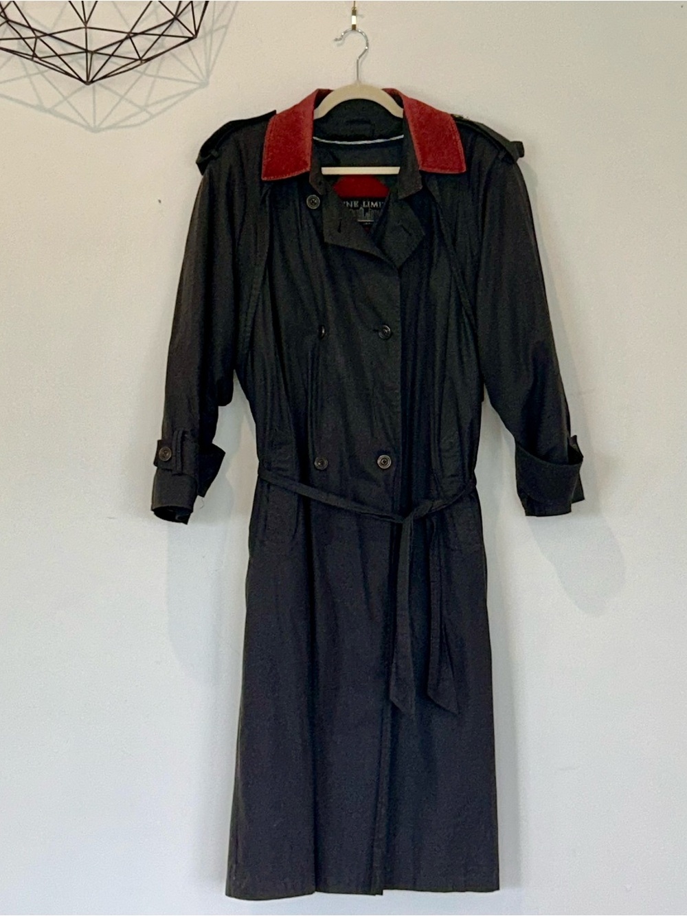 Vintage Towne Limits by London Fog Trench Coat - Size L